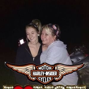 Meet your Posher, April